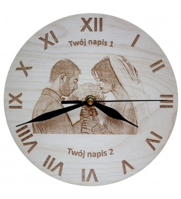 Drewniany zegar ścienny z własnym zdjęciem oraz tekstem grawer